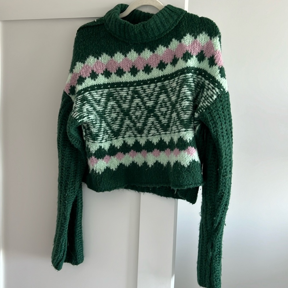 Free people sweater